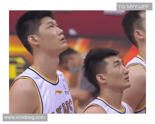 孙铭徽:从青年才俊到篮球场上的领军人物之路探索 孙铭徽:从青年才俊到篮球场上的领军人物之路探索